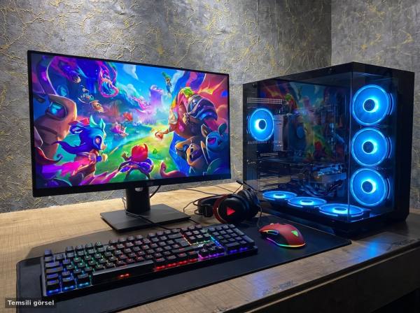 Sıfır Masaüstü Bilgisayar Ryzen 7 5700X RX 580 8GB 16GB RAM